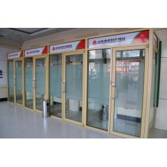 店內(nèi)展示30