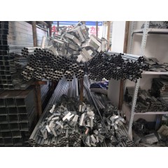 店內(nèi)展示產(chǎn)品3