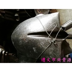 尖鏟