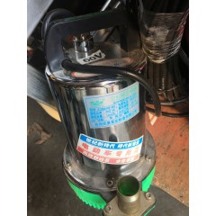 店內(nèi)產(chǎn)品展示 (4)