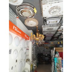 店內(nèi)產(chǎn)品展示 (8)