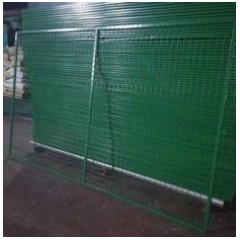 高速公路護(hù)欄網(wǎng)
