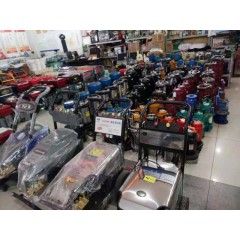 店內(nèi)產(chǎn)品展示