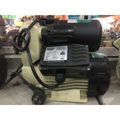 店內(nèi)產(chǎn)品展示