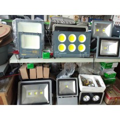 店內(nèi)展示