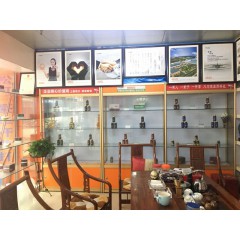 店內(nèi)產(chǎn)品04