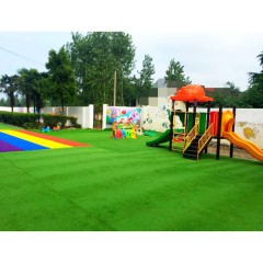 幼兒園人造草坪
