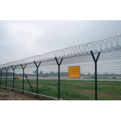 刺絲機(jī)場(chǎng)護(hù)欄網(wǎng)